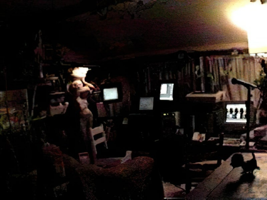 studio 1996 in the night